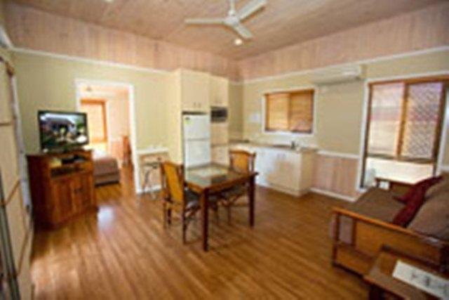 South Gladstone Motel Kamer foto
