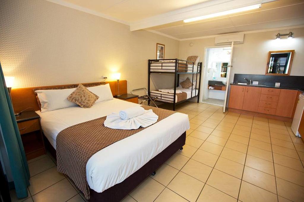 South Gladstone Motel Kamer foto