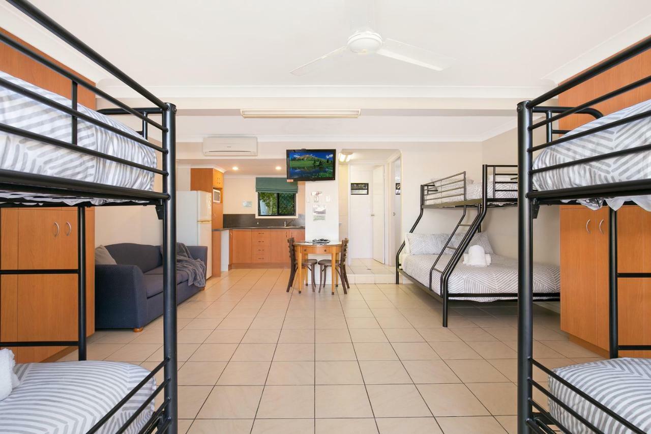 South Gladstone Motel Buitenkant foto